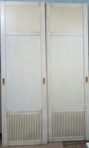Двери для шкафа купе с фрезеровкой Брест